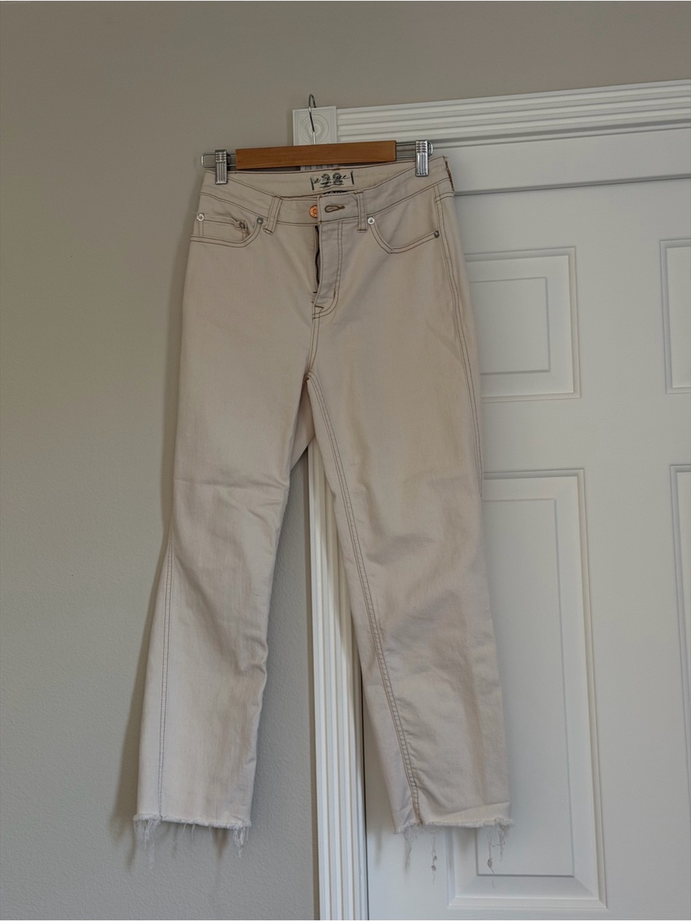 Free People Cropped Straight Jeans in Light Beige